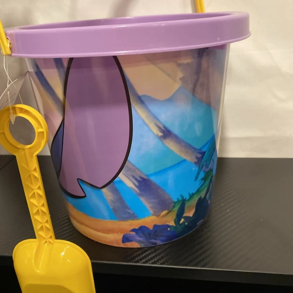 Beach Sand Pail with Shovel ‎ 